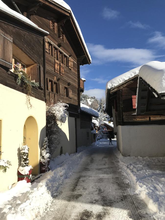 Les Mazots De La Source & Spa Феркорин Екстериор снимка