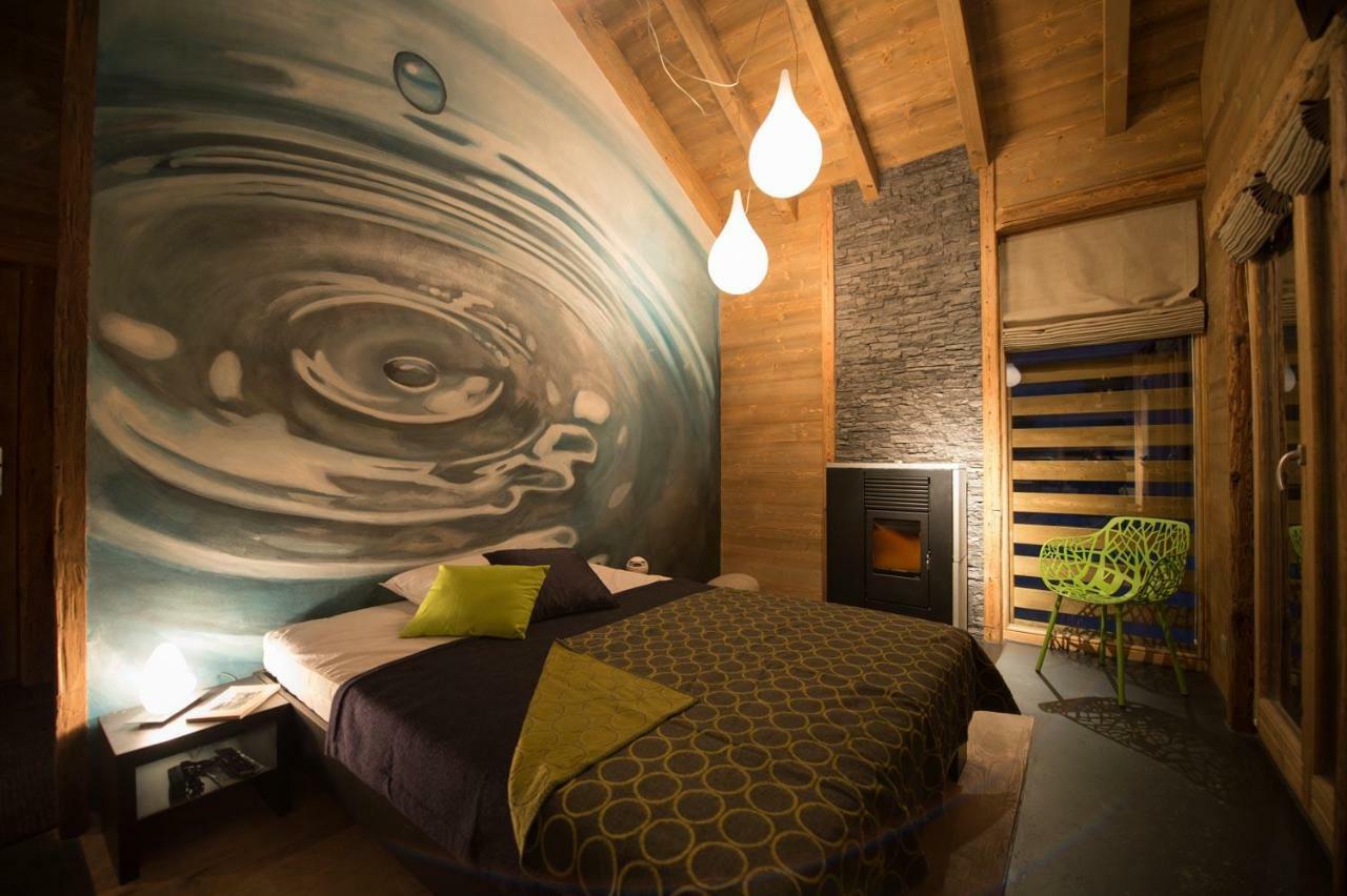 Les Mazots De La Source & Spa Феркорин Екстериор снимка